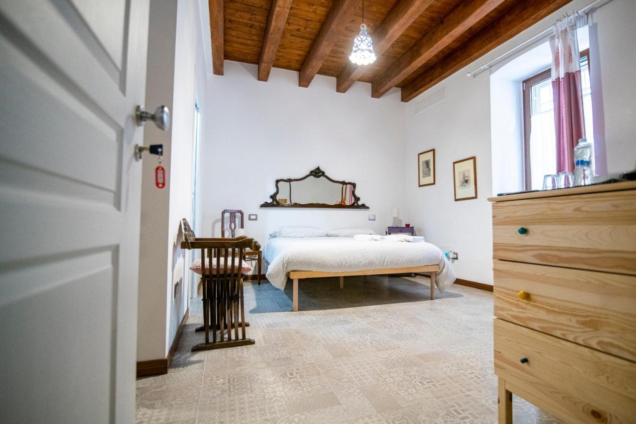 Redmood Guesthouse 巴列塔 外观 照片